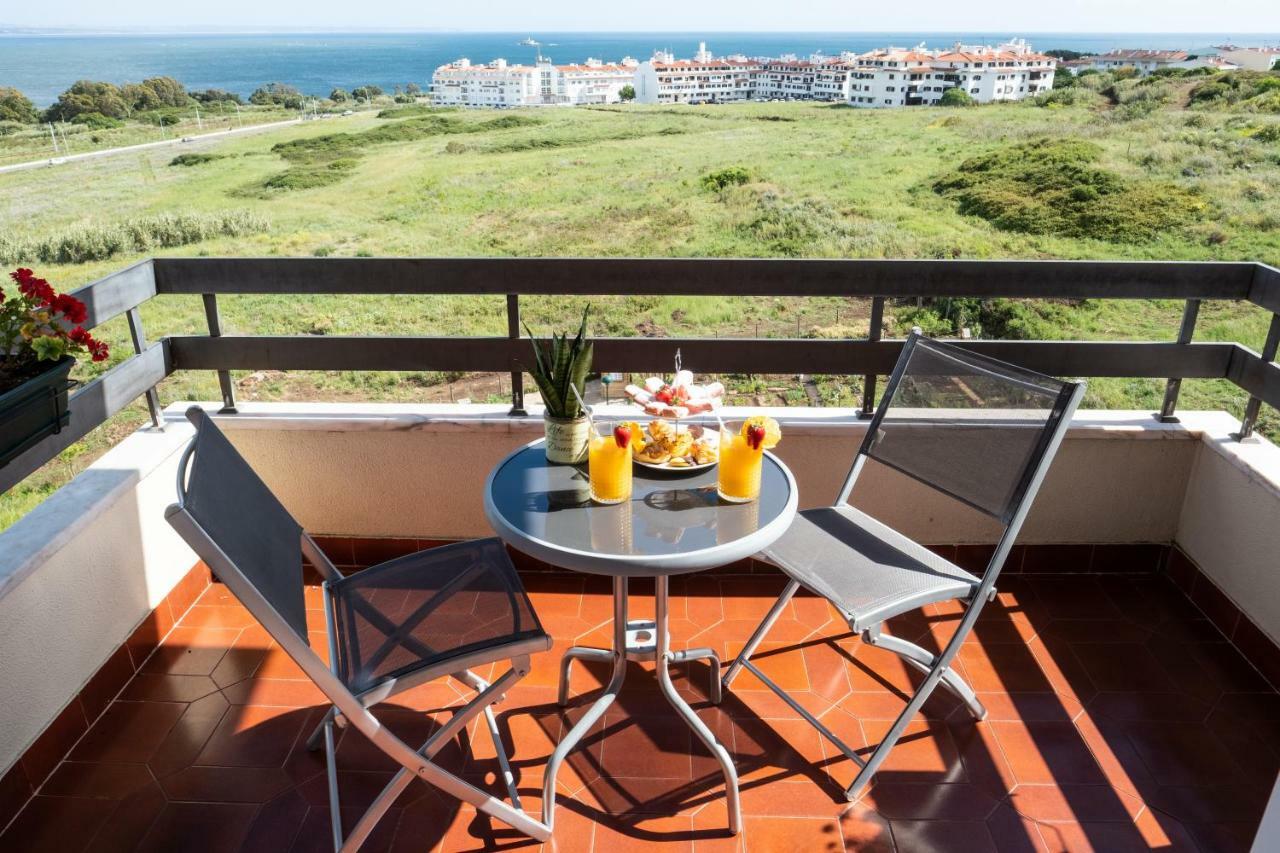 Window To The Sea Apartment Oeiras Exterior photo