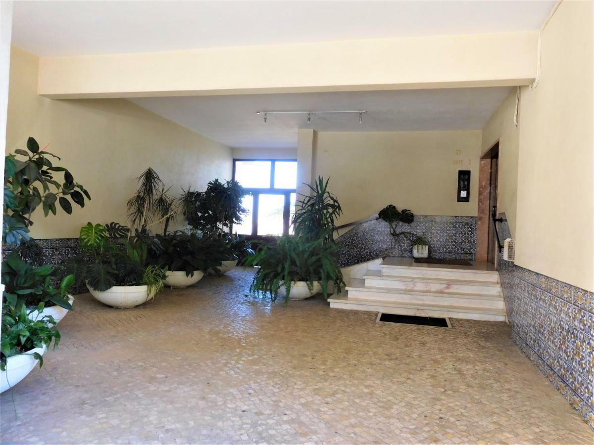 Window To The Sea Apartment Oeiras Exterior photo