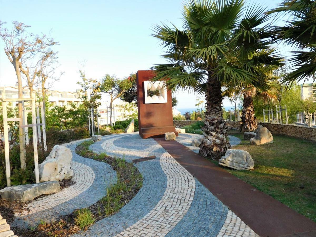 Window To The Sea Apartment Oeiras Exterior photo